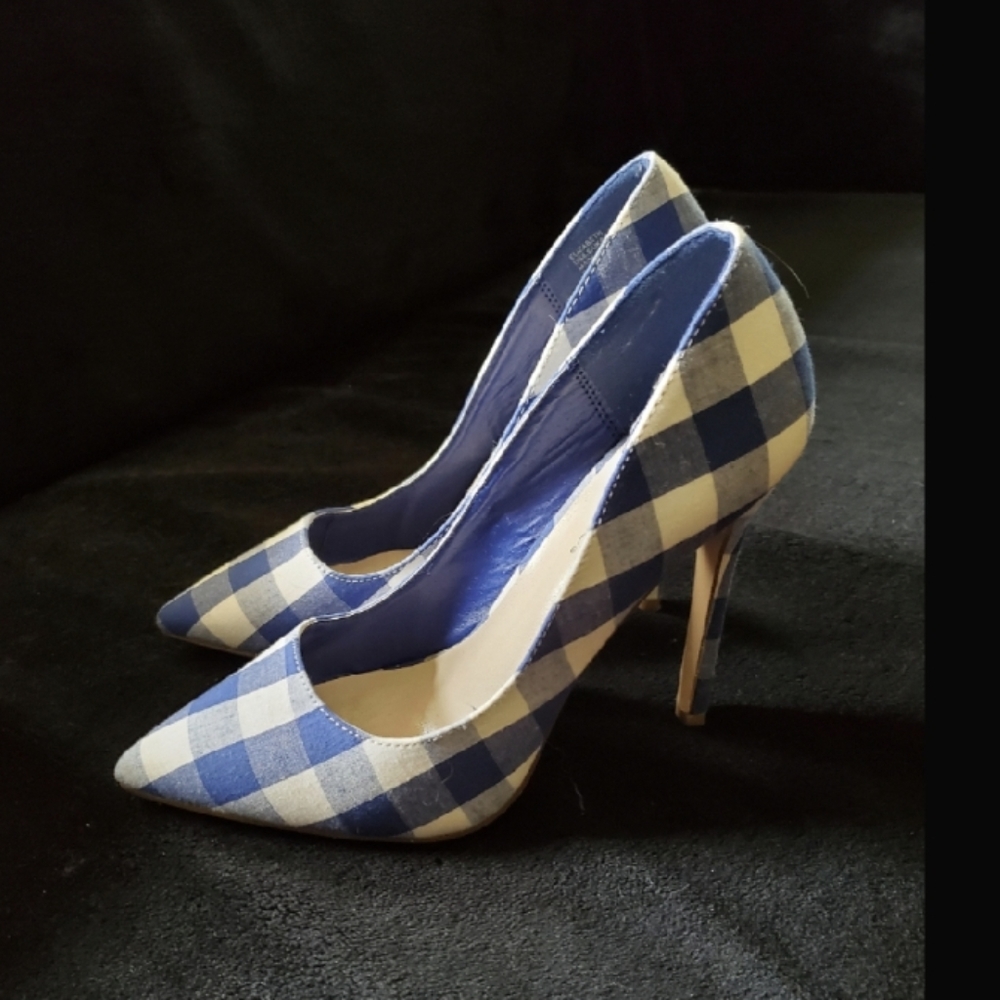 High heels - Picture 2 of 8